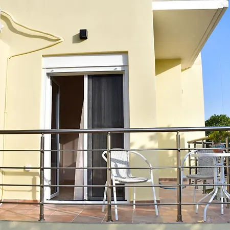 Kaponias House