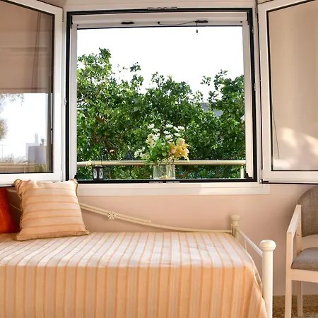 Kaponias House Apartment