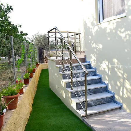 Kaponias House Apartment Aegina